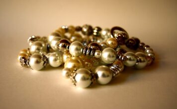 Co kupić komuś kogo się nie zna?