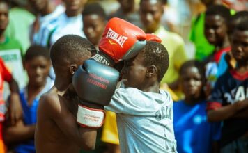 Jak Zapakować fotel?