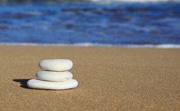 Jak wyczyścić filtr z kamienia?