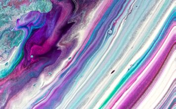 Czy kolor auta jest w dowodzie rejestracyjnym?